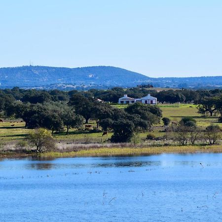 Herdade Da Burquilheira Family Retreat Alcáçovas Buitenkant foto